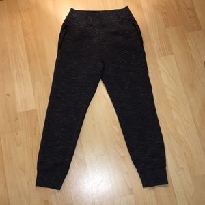 Boys UniQlo Gray Jogger Sweatpants